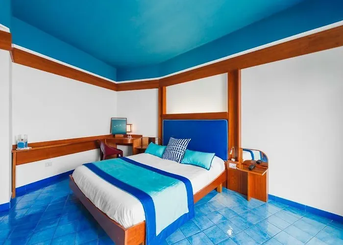 Lo Scoglio Marina del Cantone