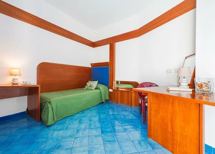 Lo Scoglio Marina del Cantone