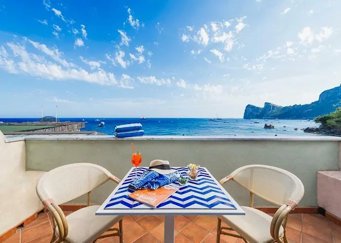 Lo Scoglio 3* Marina del Cantone