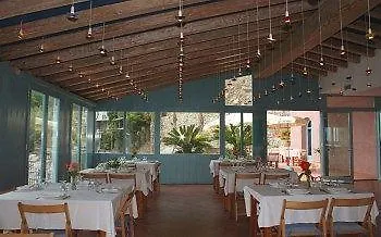Hotel Lo Scoglio 3*