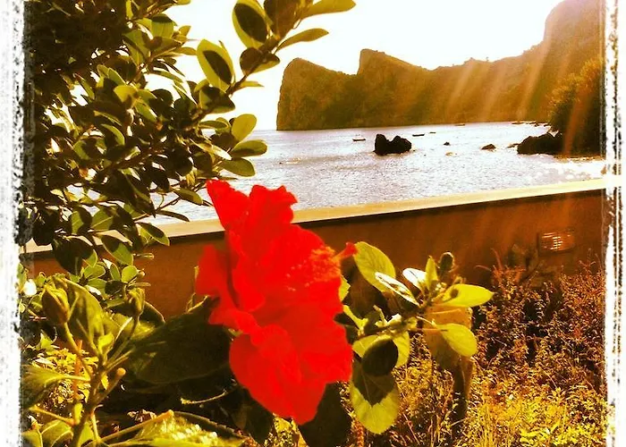 Hotel Lo Scoglio